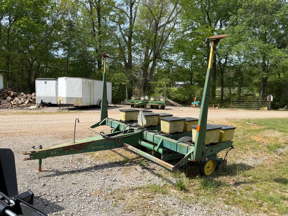 John Deere 7000 4 Row Planter