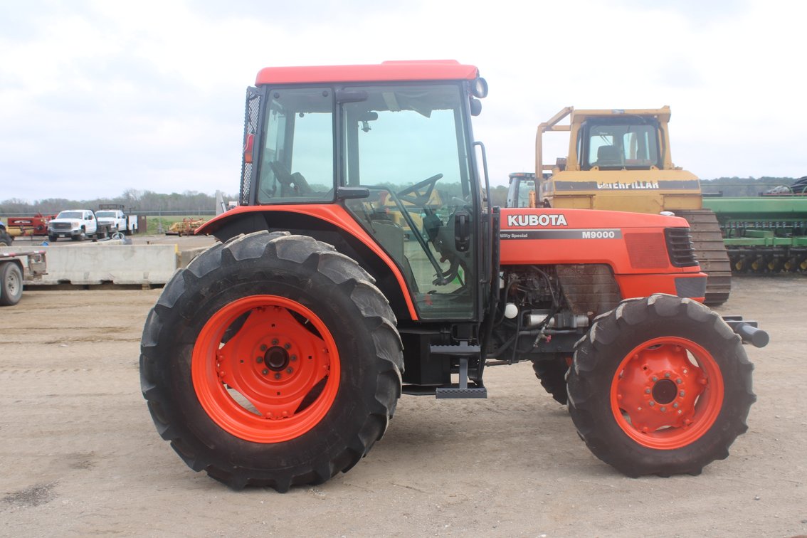 Kubota Tractor