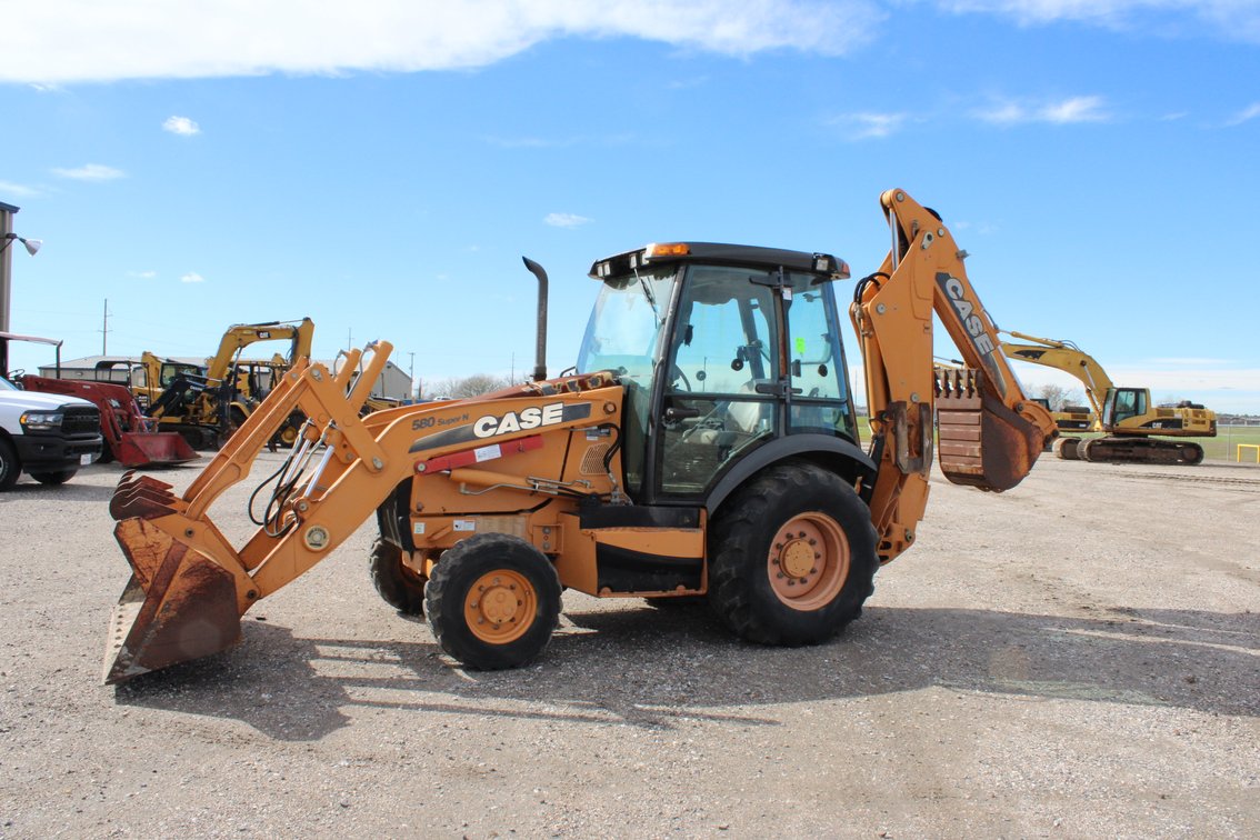 Case 580N Backhoe
