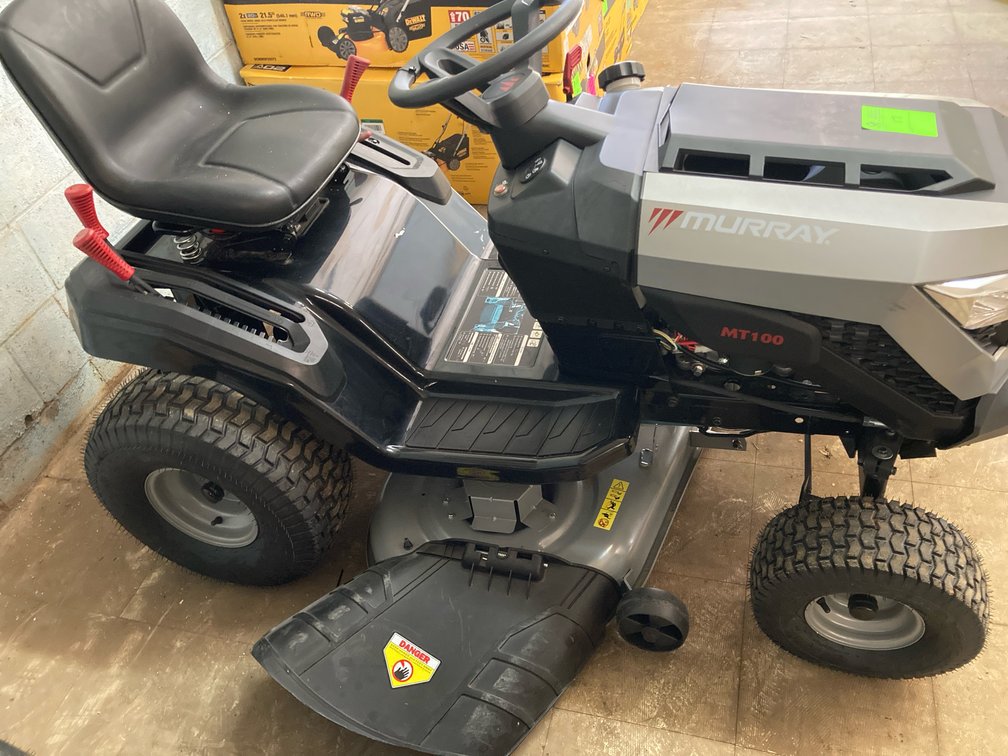 Murray 42" gas Riding lawn mower