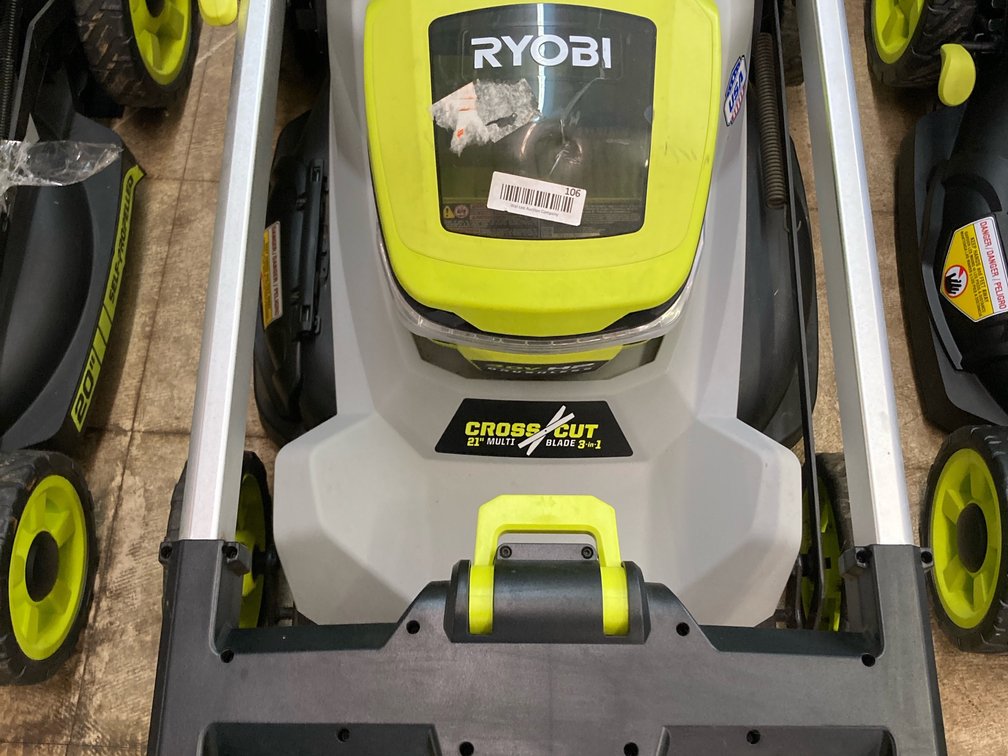 Ryobi 21"\uFFFd self propelled mower