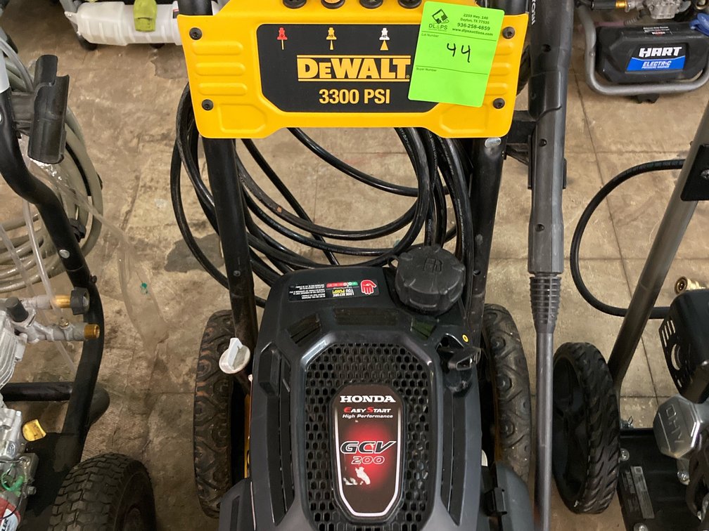Dewalt gas powered 3300psi pressure washer