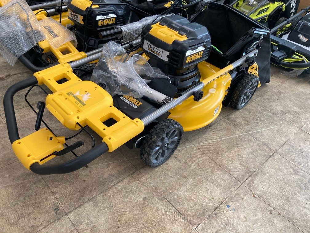 Dewalt self propelled mower
