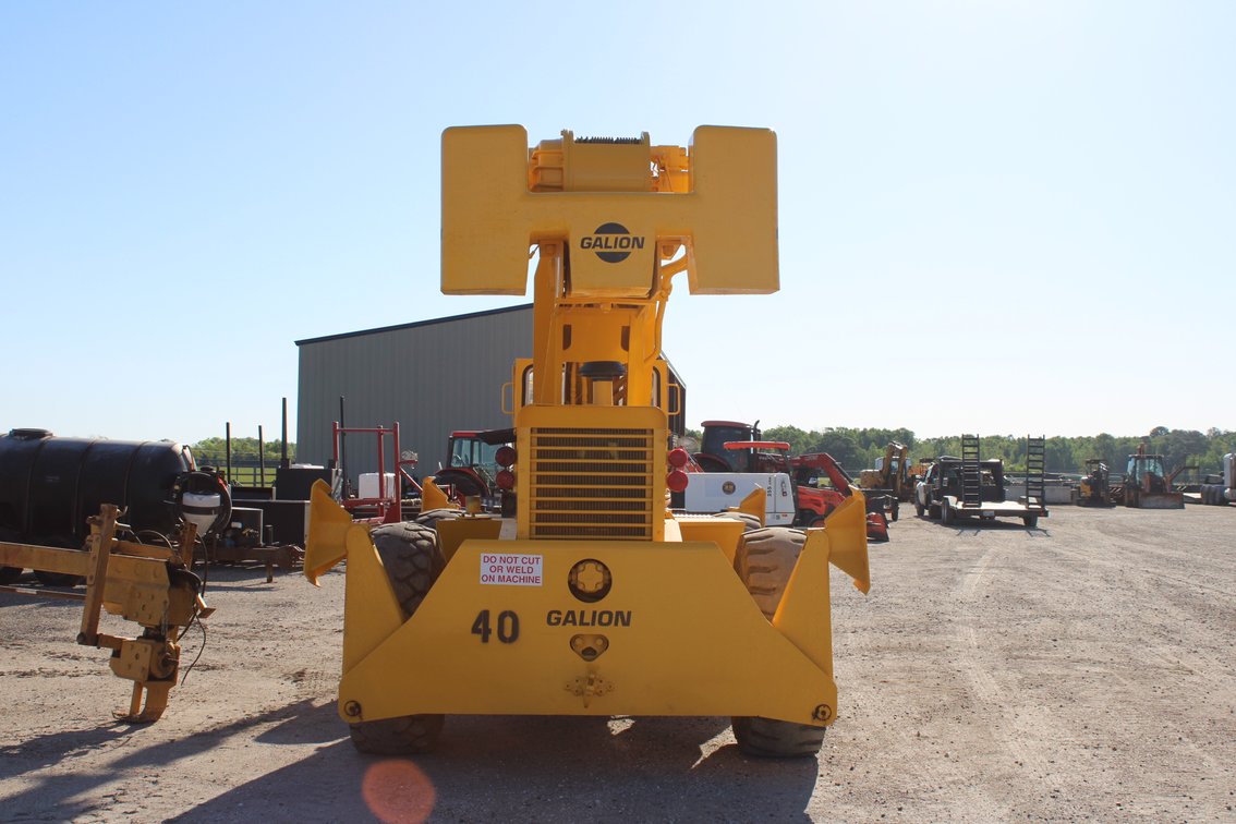 Galion Cherry Picker