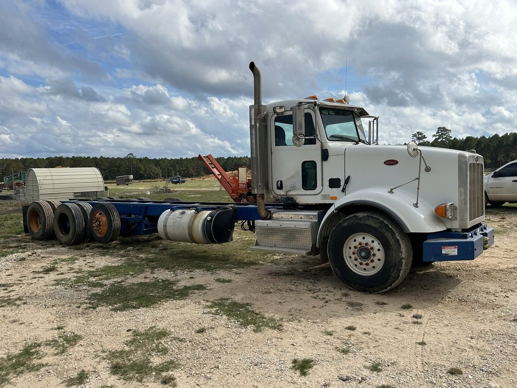 2011 Peterbilt 367