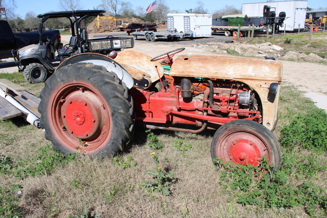 Ford Tractor