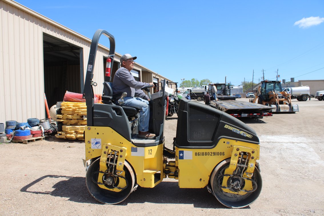 2014 BOMAG BW120AD Vibratory Tandem Roller