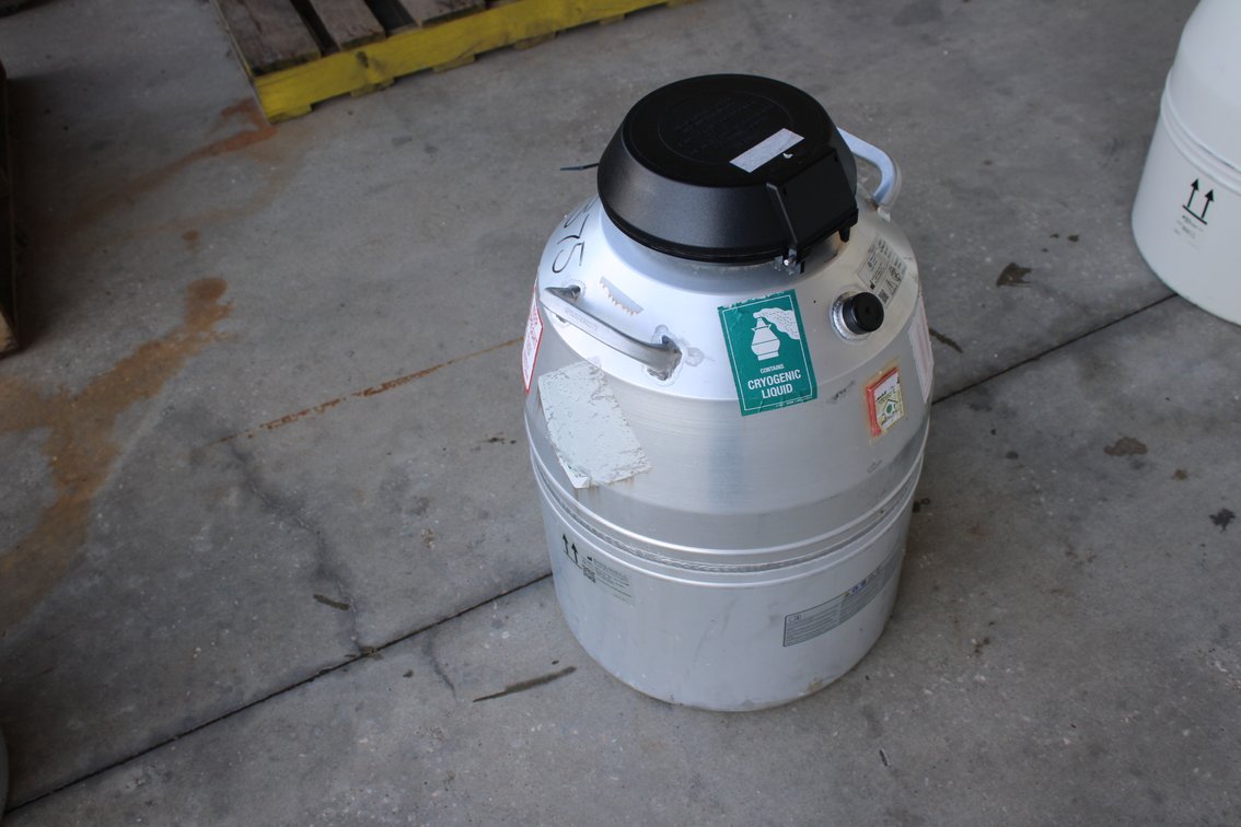 Livestock Semen Tank