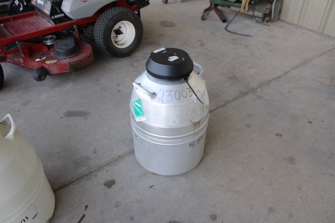 Livestock Semen Tank