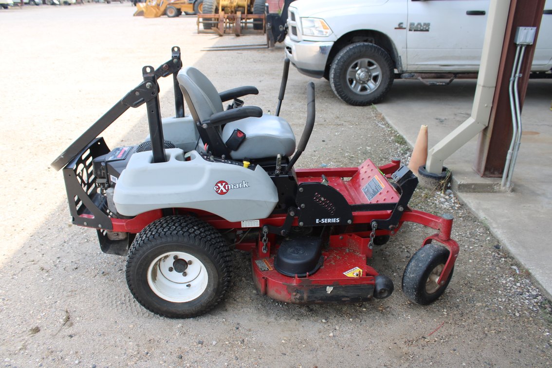 eXmark Lawn Mower