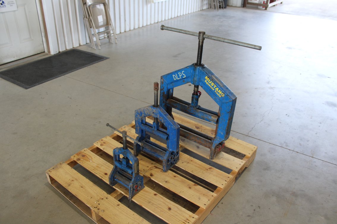 (3) Mustang Squeeze Tools - Various Sizes