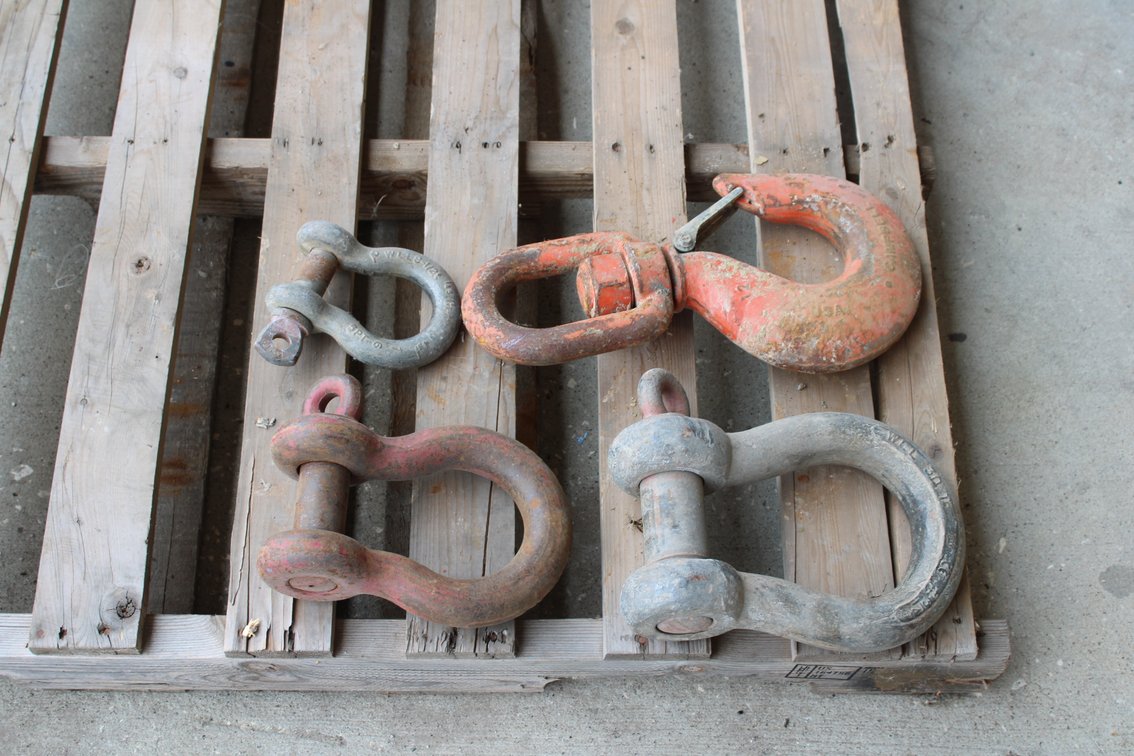 Rigging Shackles and Crosby Mat Hook
