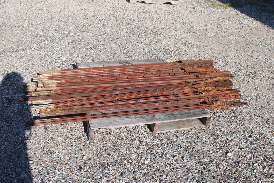 (53) Used 6' T Post