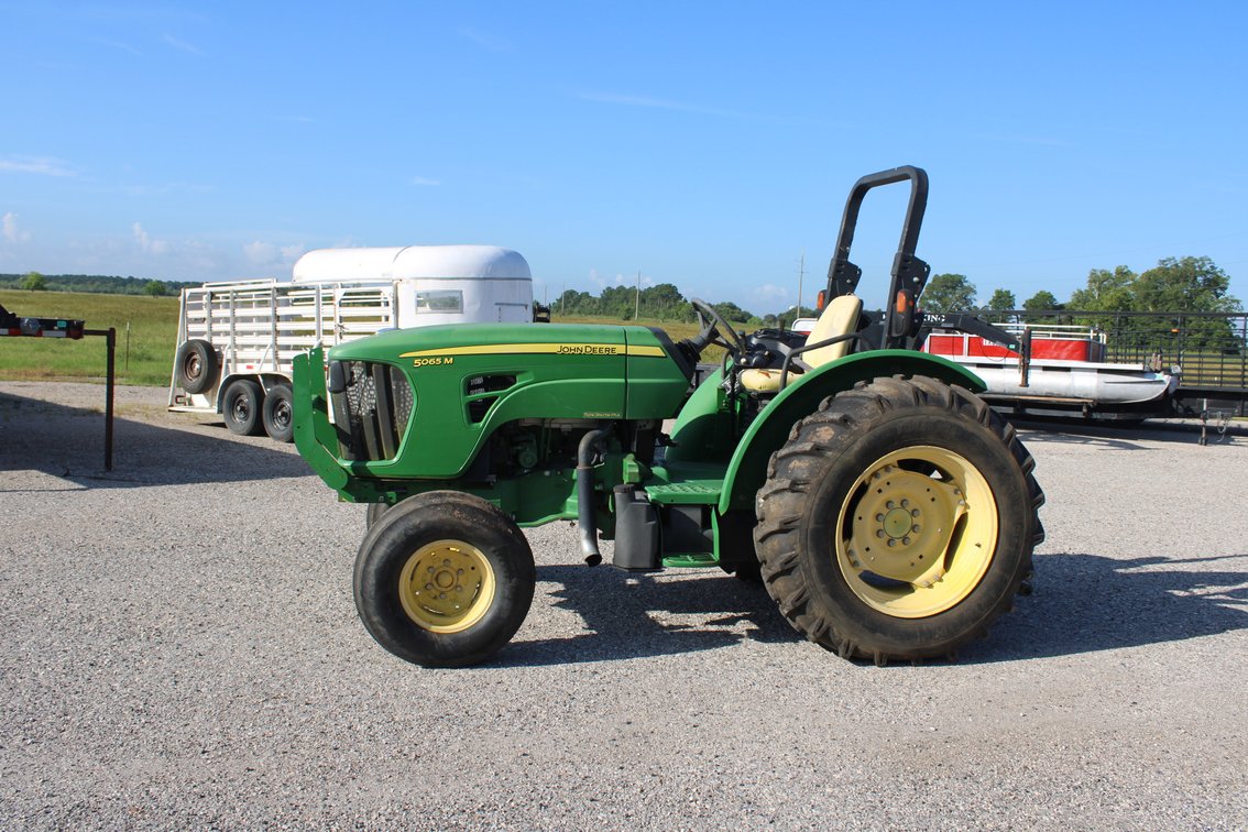 John Deere M6065 Tractor