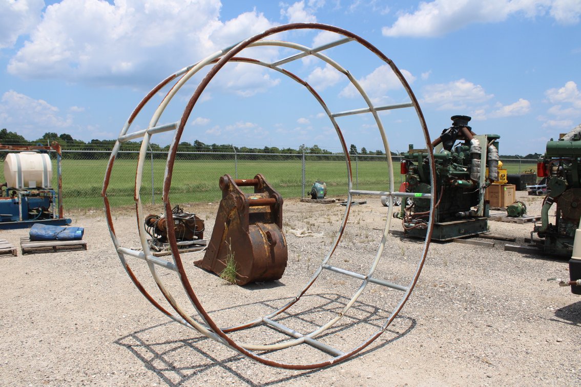 Hay Ring