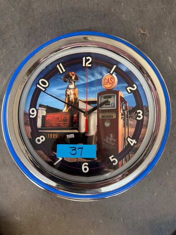 Cornwell tools neon clock