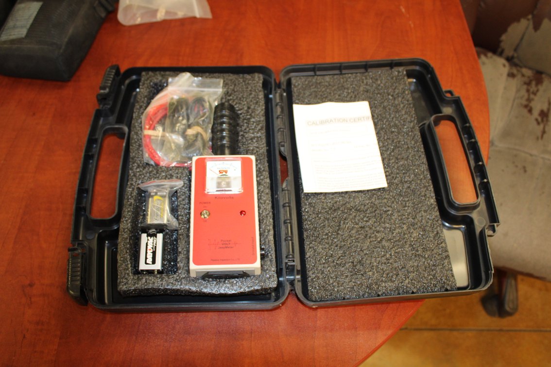 Pocket VOLT Jeep Meter