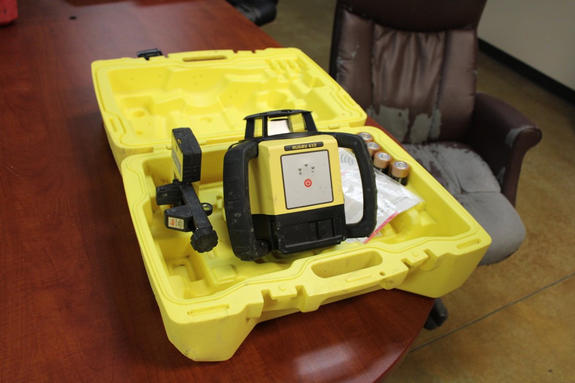 Leica Rugby 610 Laser Level