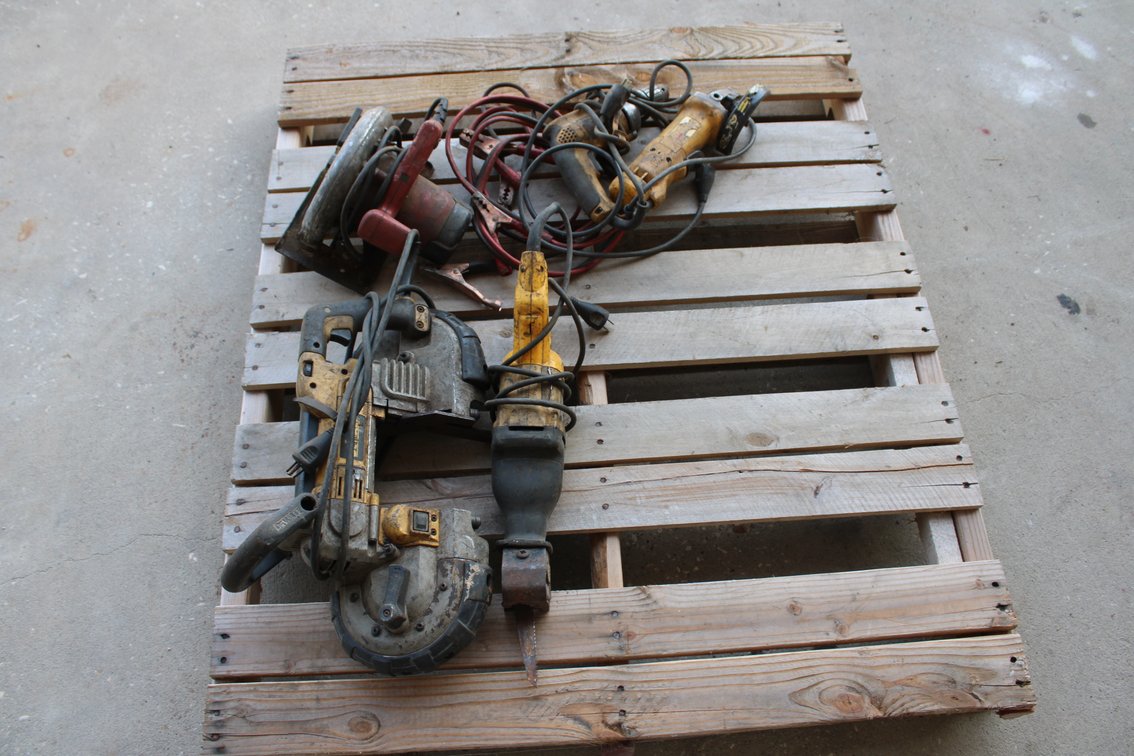 Pallet of Power Tools