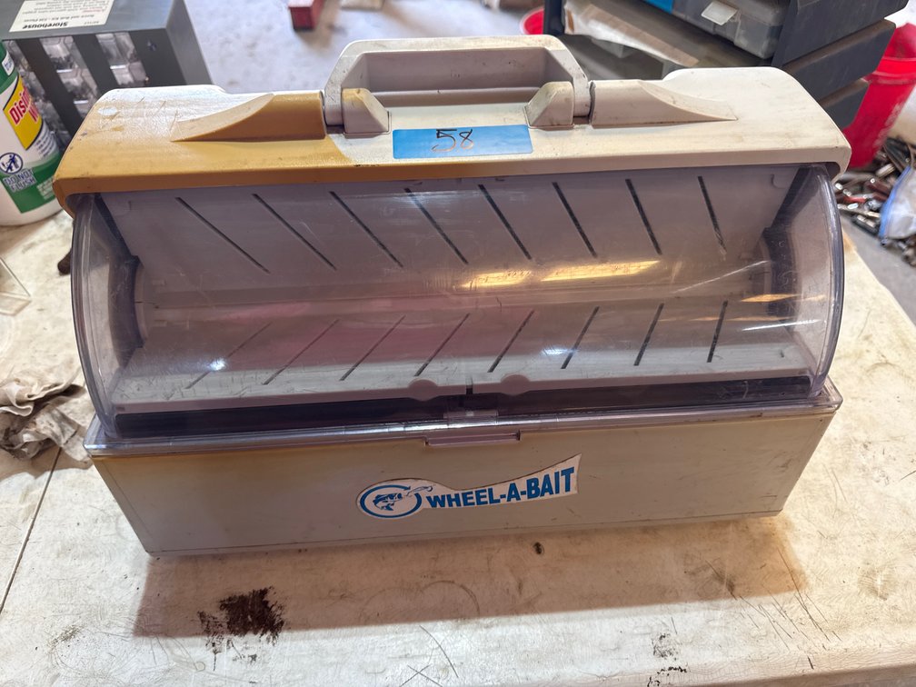 Vintage Wheel-a-bait box