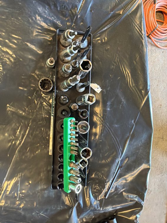 Assorted Sockets