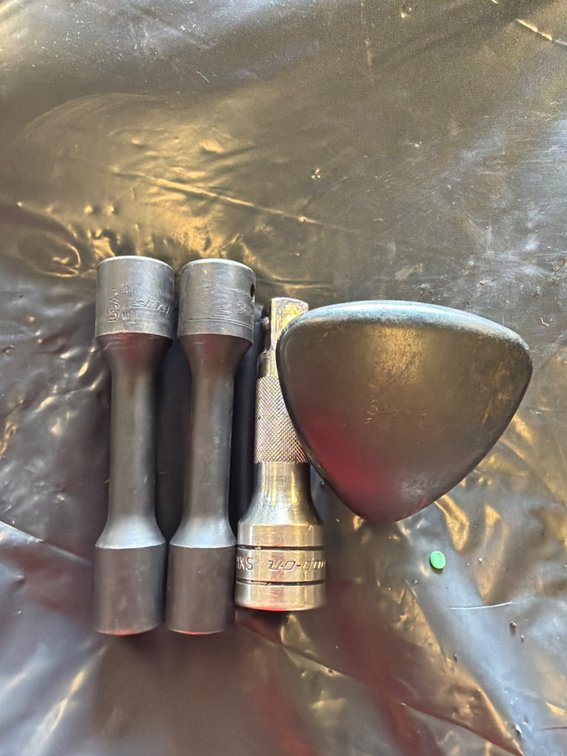 Snap-on Sockets