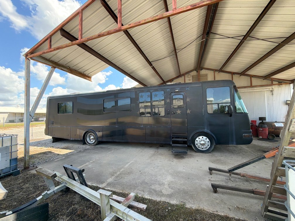 1996 Rexall Motor Home on Freightliner VC Chassis