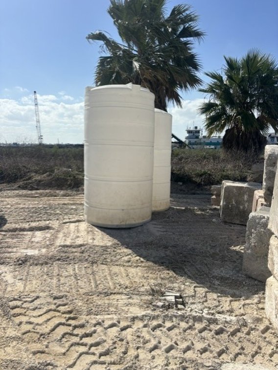(2) Poly Tanks
