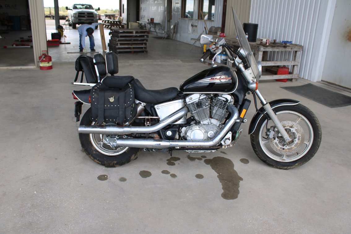 1999 Honda VT1100C Motorcycle
