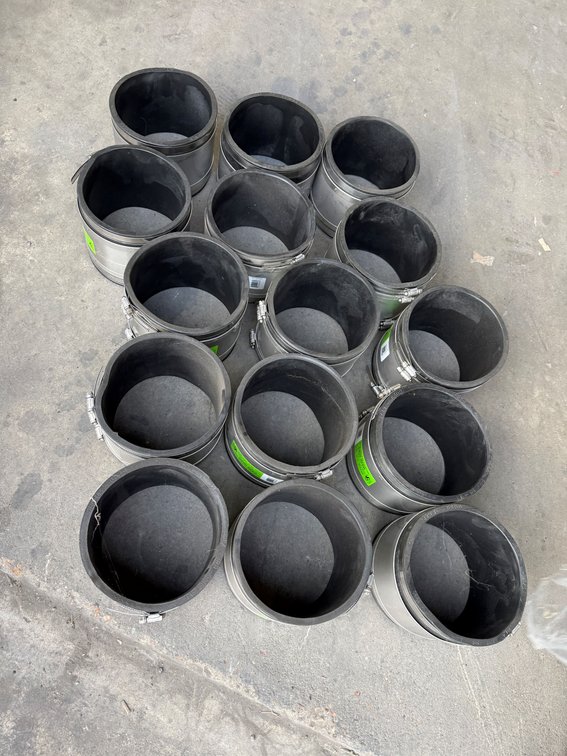 (15) 6" Pipe Couplings