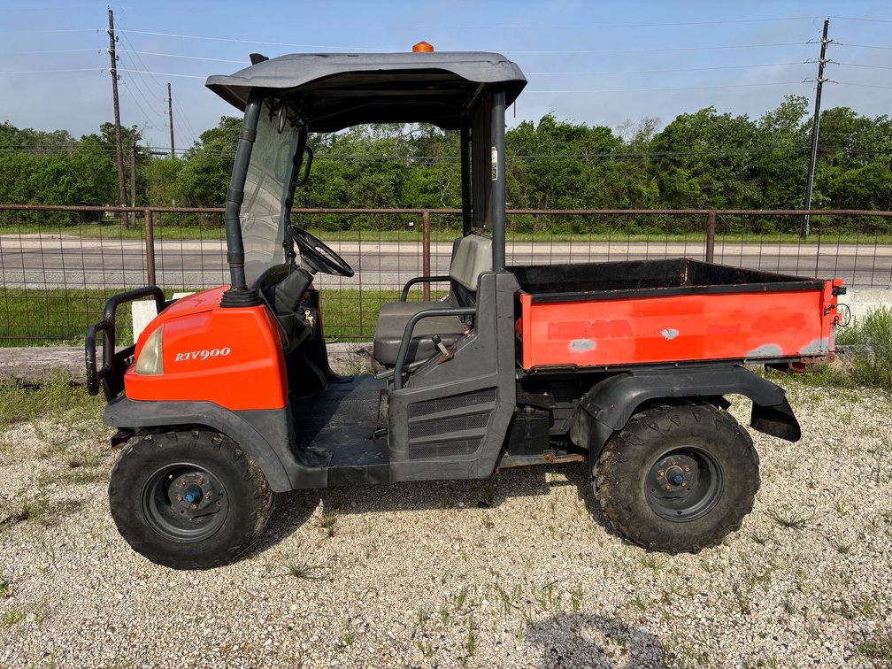 Kubota RTV900 
