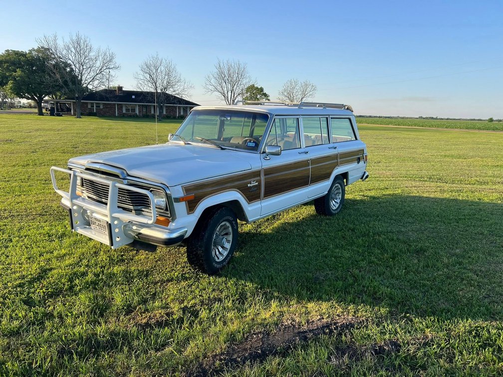 1983 Jeep Grand Wagoneer