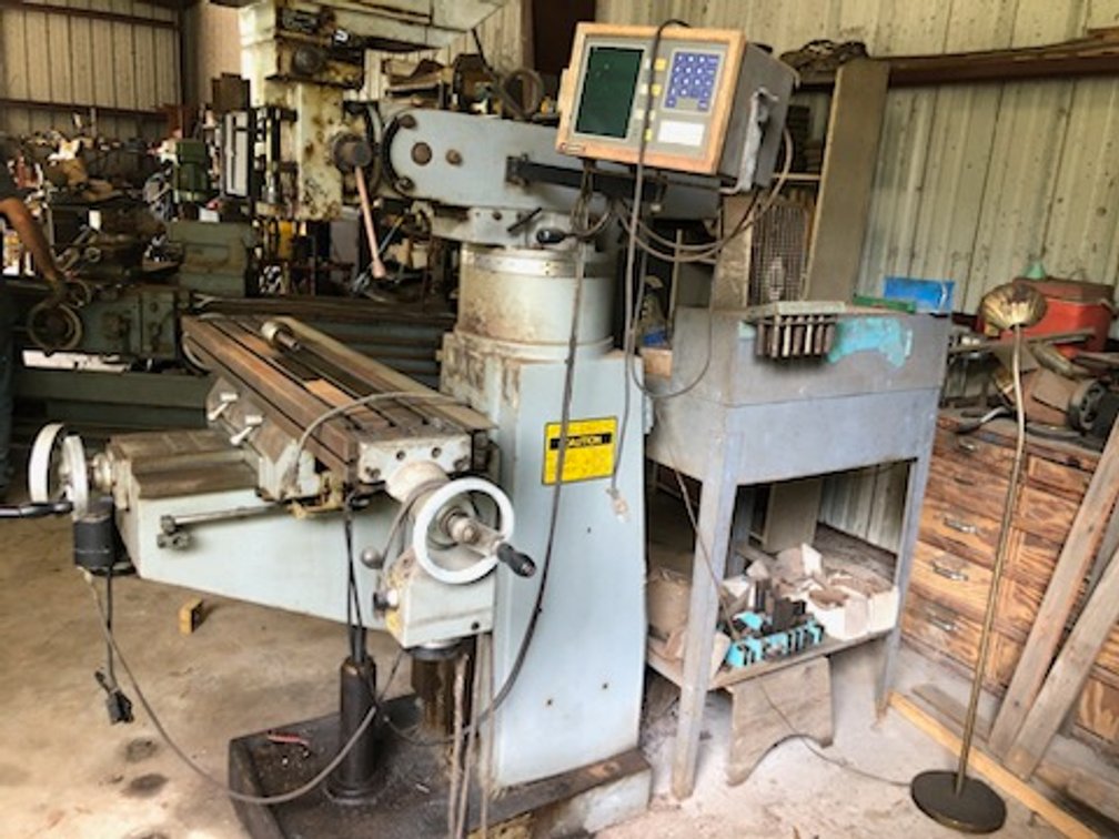 SuperMax YCM-16VS Vertical Milling Machine