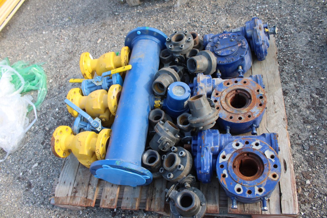 Assorted Valves