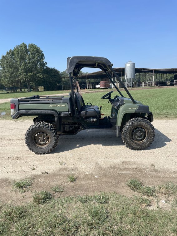John Deere 825M XUV