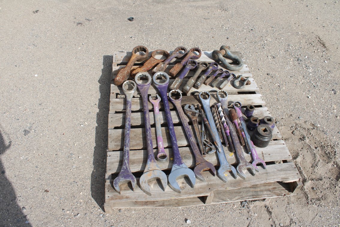 Pallet of Assorted Wrenches, Box End Wrenches, Hammer Wrenches and Other Misc Tools