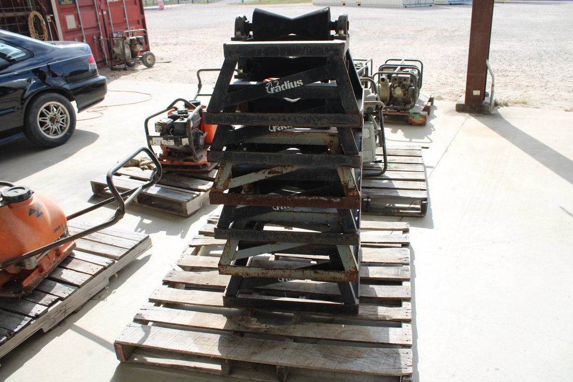 (6) Radius Pipe Rollers
