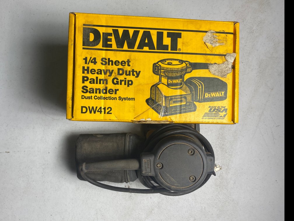 DeWalt Sander
