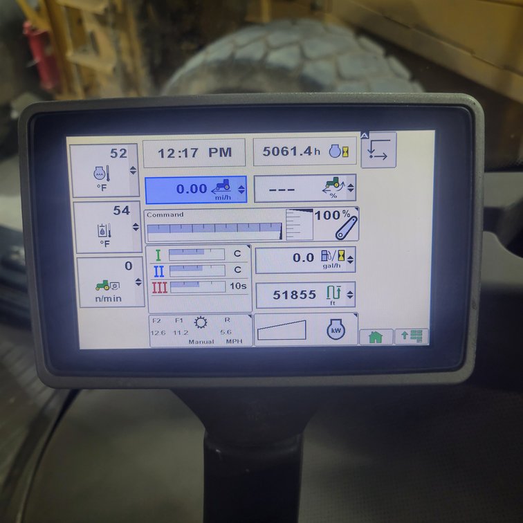 Image for John Deere 7200R