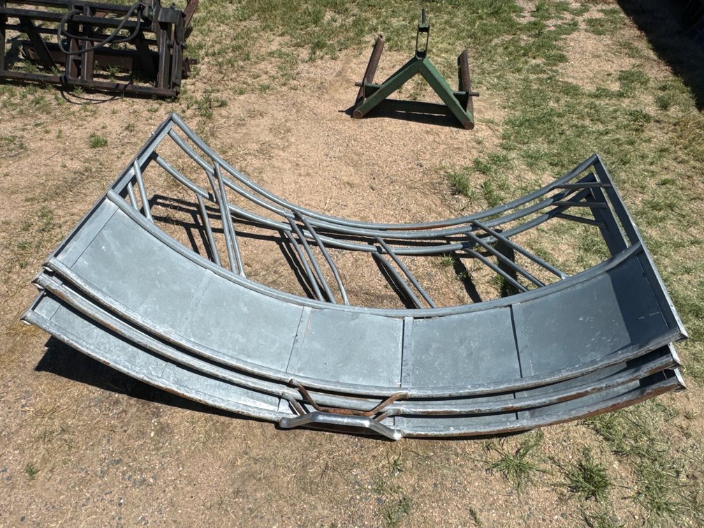 Silver Round Bale Feeder
