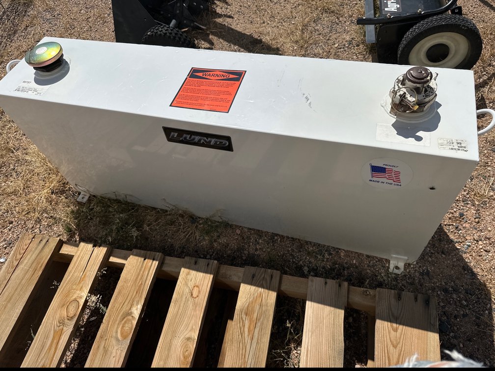 Lund 36 Gal Transfer tank