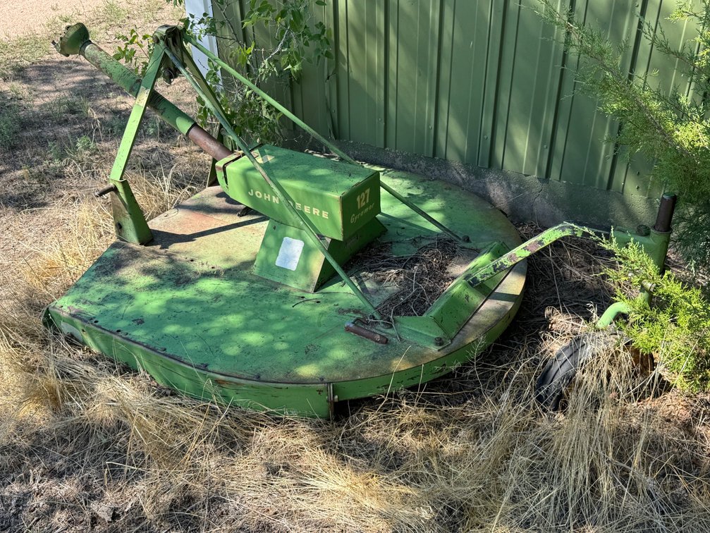 JD 5ft rotary mower