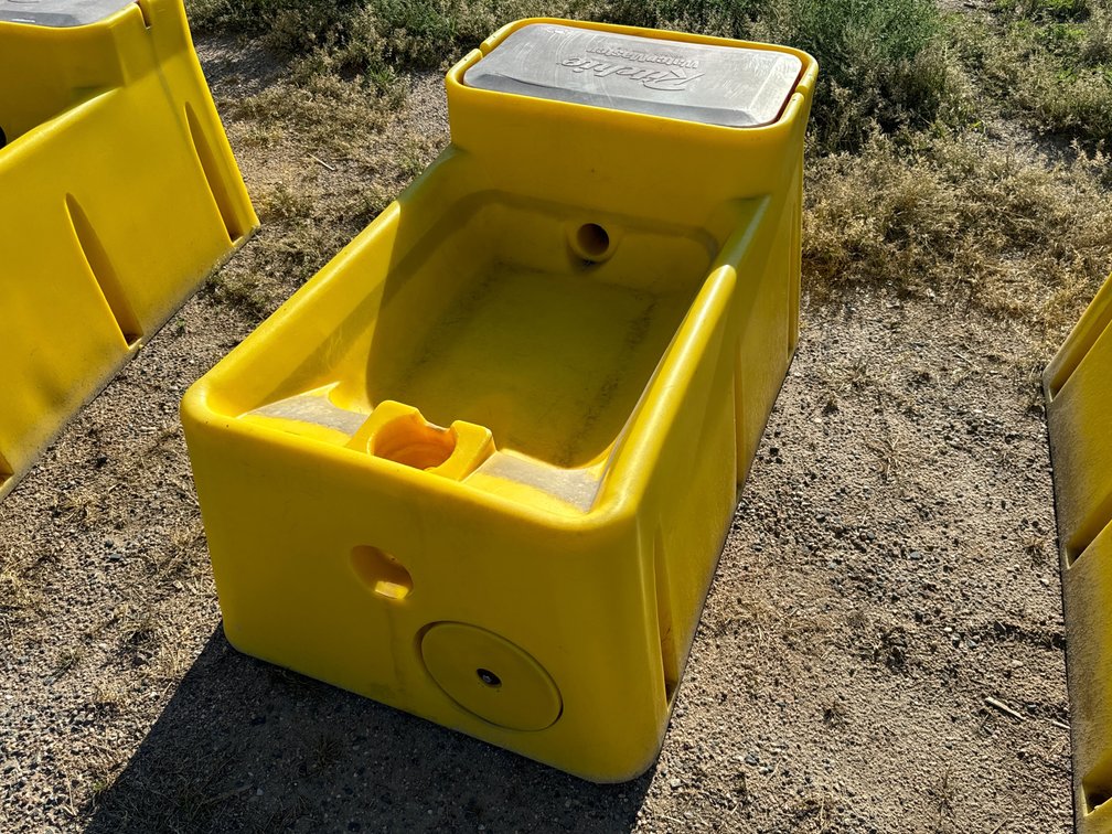 Ritchie Automatic Waterer 2