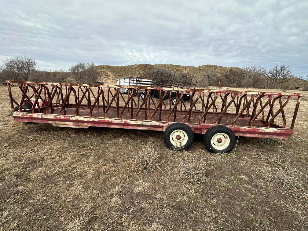 Apache Hay Trailer 3