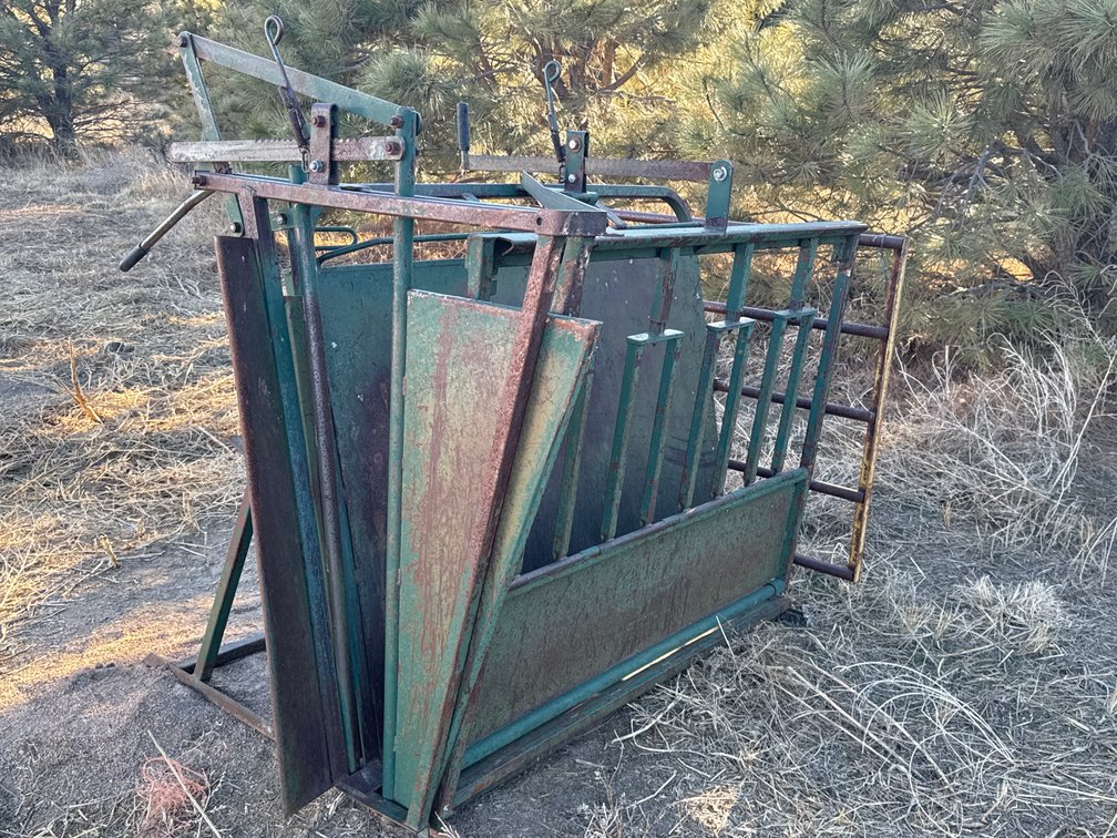 Calf Cradle