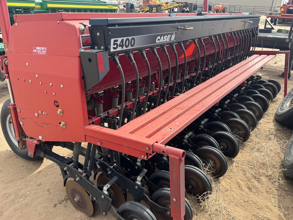International 5400 Grain Drill