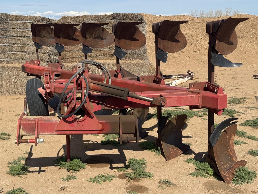 CASE 6 bottom rollover plow