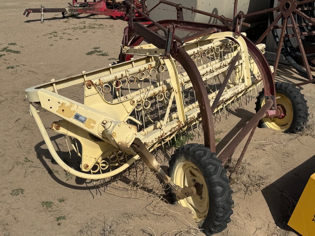 New Holland Side Rake