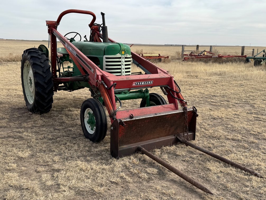 1951 Oliver 88 with F11C loader