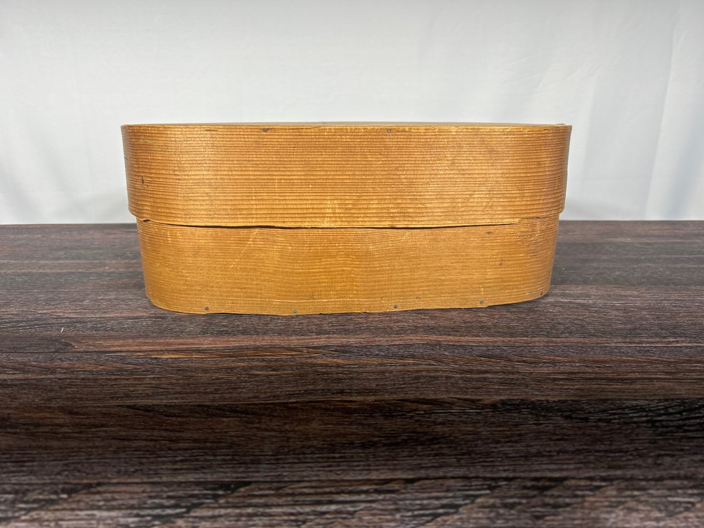 Hat box 